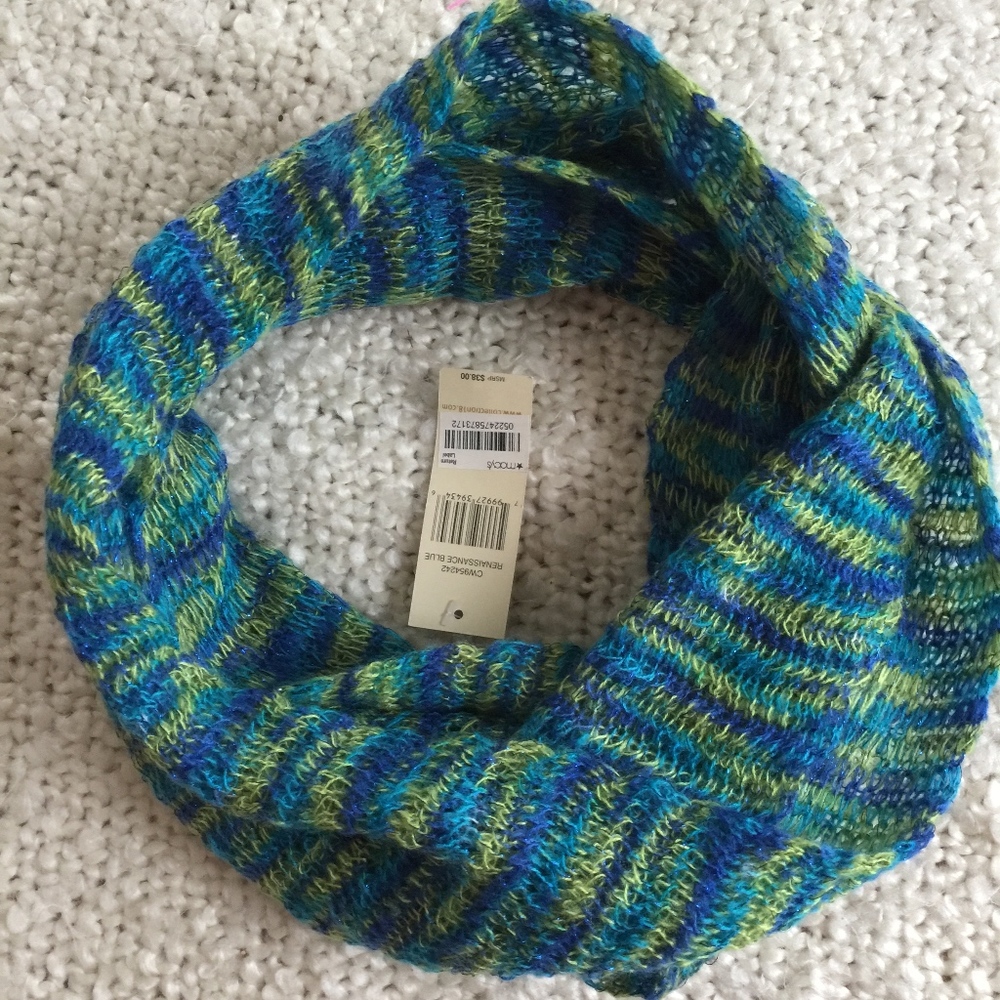 COLLECTION18 blue/green infinity scarf/NWT